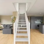 Penthouse 3-story With 2 Terraces & Balcony Apartament *