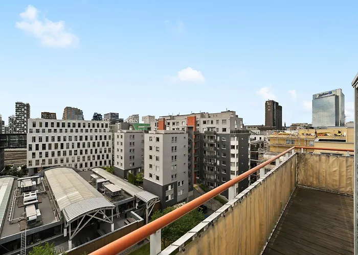 Penthouse 3-story With 2 Terraces & Balcony Apartment