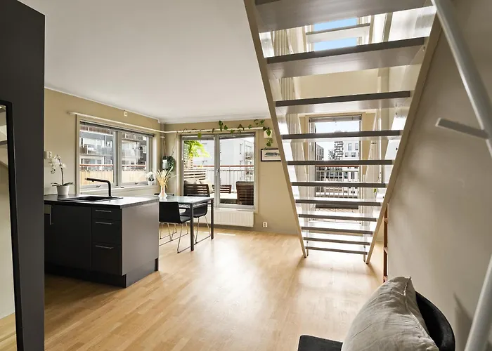 Lägenhet Penthouse 3-story With 2 Terraces & Balcony *