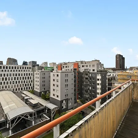 Penthouse 3-story With 2 Terraces & Balcony Daire