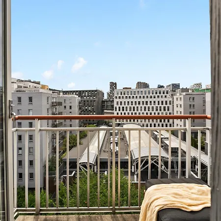 Apartment Penthouse 3-story With 2 Terraces & Balcony *