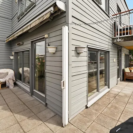 Penthouse 3-story With 2 Terraces & Balcony Daire *